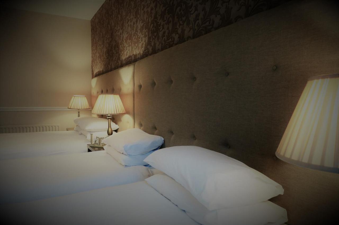 Nesbitt Arms Boutique Hotel Ardara Esterno foto