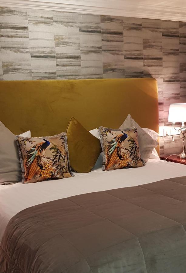 Nesbitt Arms Boutique Hotel Ardara Esterno foto
