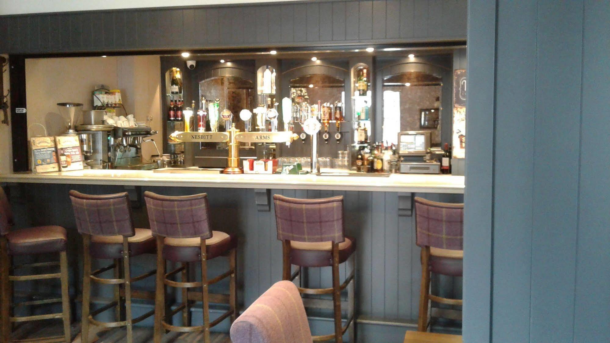 Nesbitt Arms Boutique Hotel Ardara Esterno foto