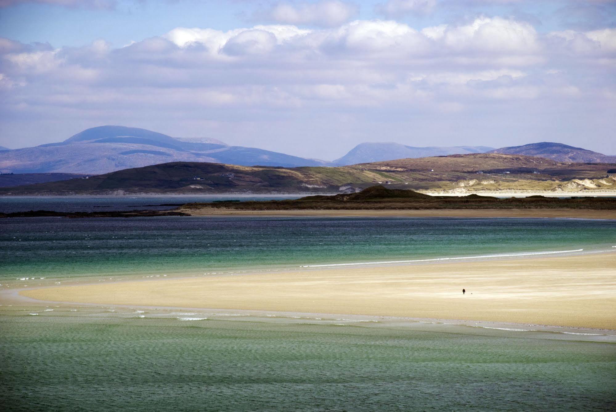 Nesbitt Arms Boutique Hotel Ardara Esterno foto